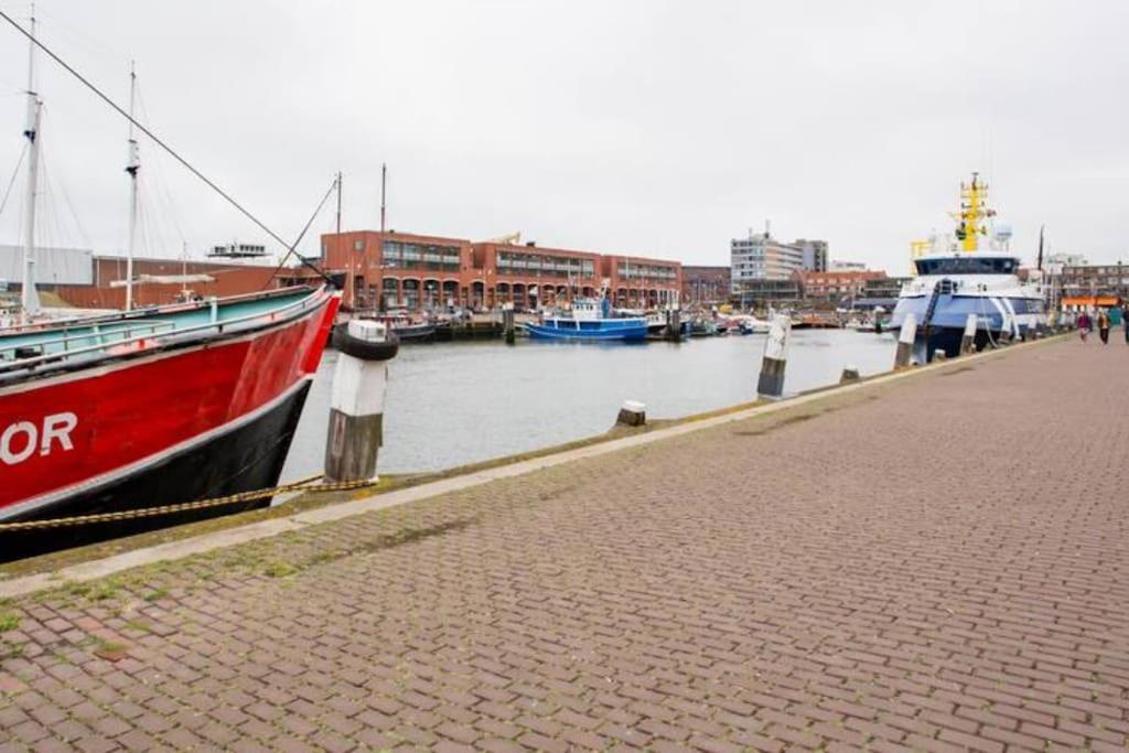 Luxury Apartment Within 30 Meters Of The Harbour Scheveningen 헤이그 외부 사진